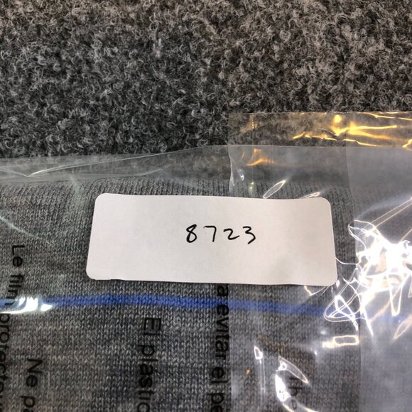 Banana Republic Sweater Mens Large Gray Blue Striped 100% Merino Wool Casual - Picture 8 of 8